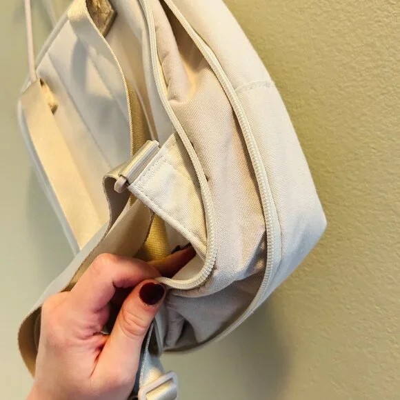 Nike Tanjun Mini Backpack Natural Sporty Athleisure Neutral Small Bag Athletic - Picture 6 of 9